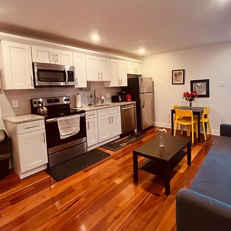 Modern Cozy Unit Near Geno'S & Pat'S Daire Philadelphia Dış mekan fotoğraf